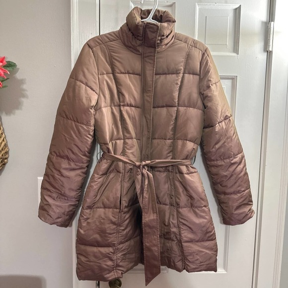 Old navy puffer coat - Picture 1 of 3